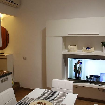 Dany Holidays Apartment Флоренция Экстерьер фото